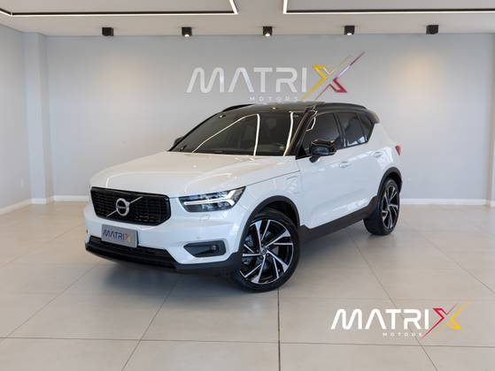 VOLVO XC40 1.5 T5 RECHARGE R-DESIGN GEARTRONIC
